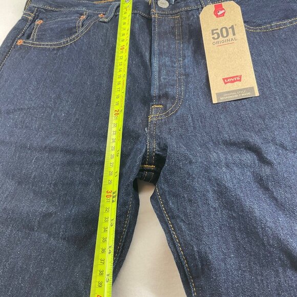 NWT LEVI'S 501 Jeans Men's 33W 34L Button Fly Dark Blue PAKISTAN MADE - Picture 4 of 10